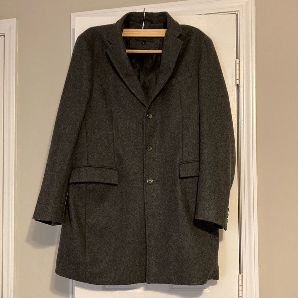 Men’s Banana Republic charcoal wool topcoat size Large
